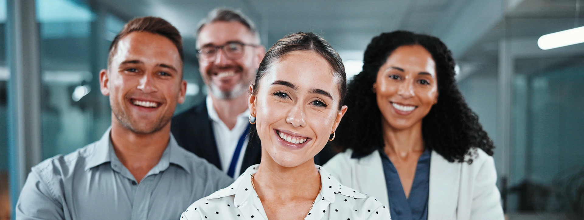 Profissionais em ambiente de trabalho